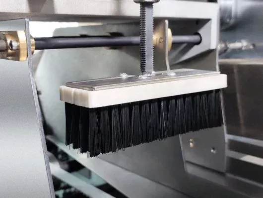 Vertical Form Fill & Seal Machine