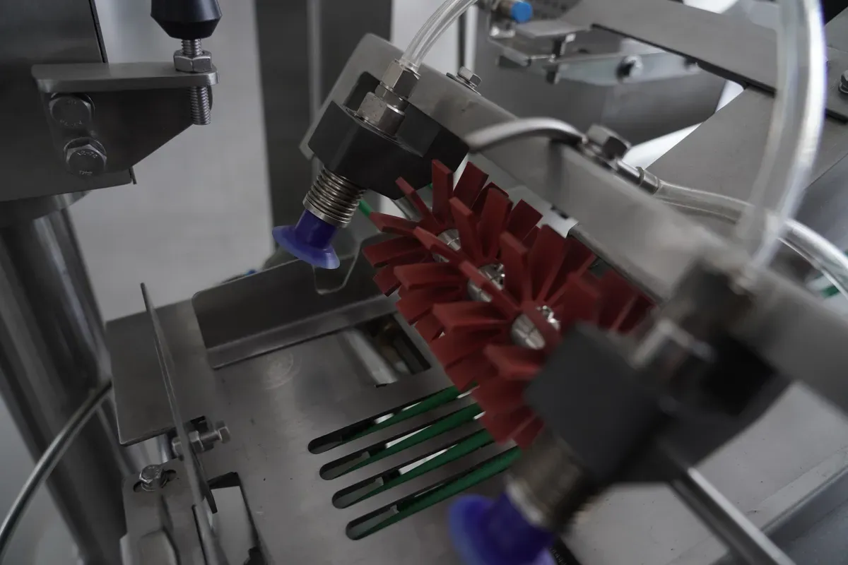 Full Servo Premade Pouch Packaging Machine